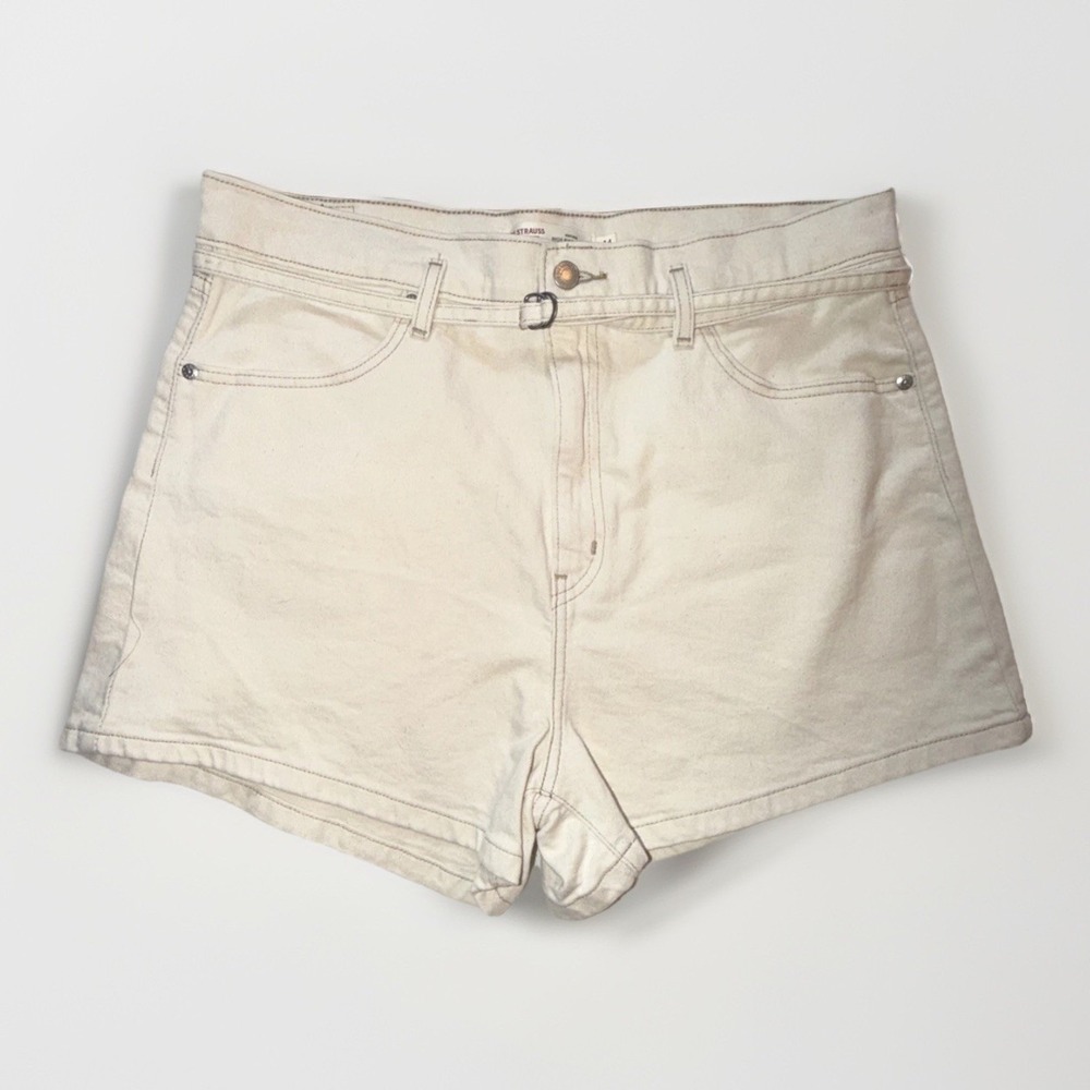 5/25 Levi Strauss Signature Womans High Rise Vintage Shorts Size 14 Belted‎